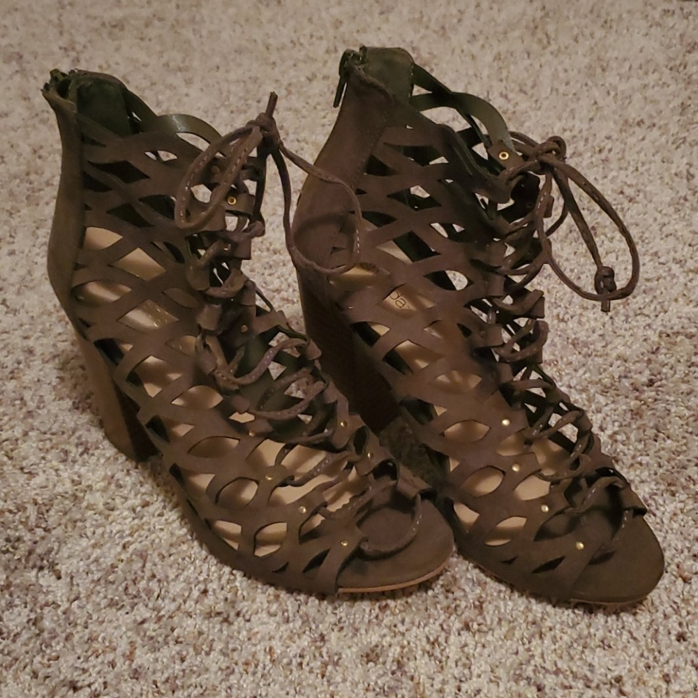 Shoedazzle Army Green Strappy Cutout Heels